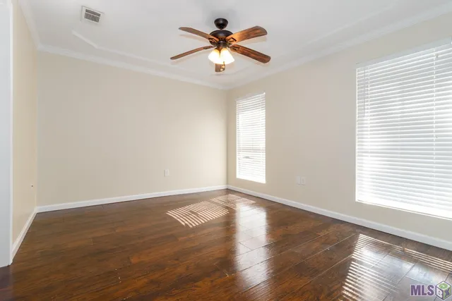 $199,500 | 910 Kathryn Drive, Denham Springs, LA 70726