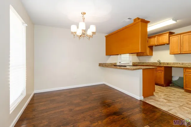 $199,500 | 910 Kathryn Drive, Denham Springs, LA 70726