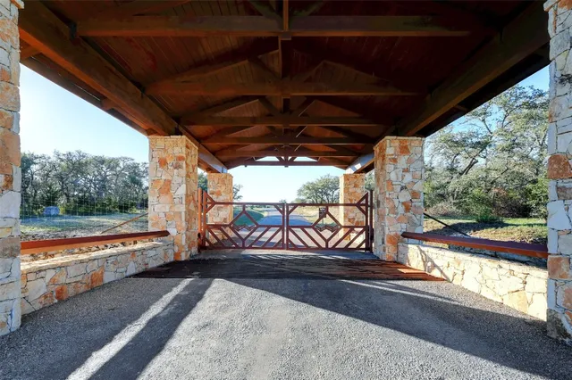 $1,400,000 | Lot 109 Oryx Cove, Blanco, TX 78606