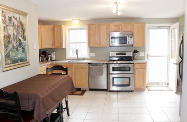 62 Trenton Road, Unit 62 Dedham, MA 02026 - Photo 6 of 12 Gallery Image 6