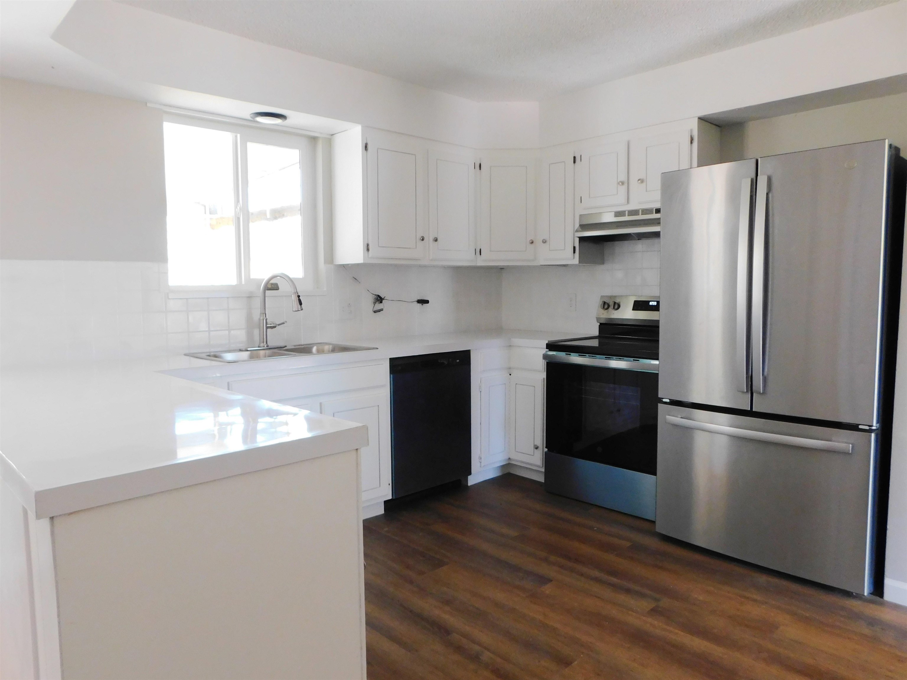 575 Northeast 4th Street Cedaredge, CO 81413 - Photo 7 of 11