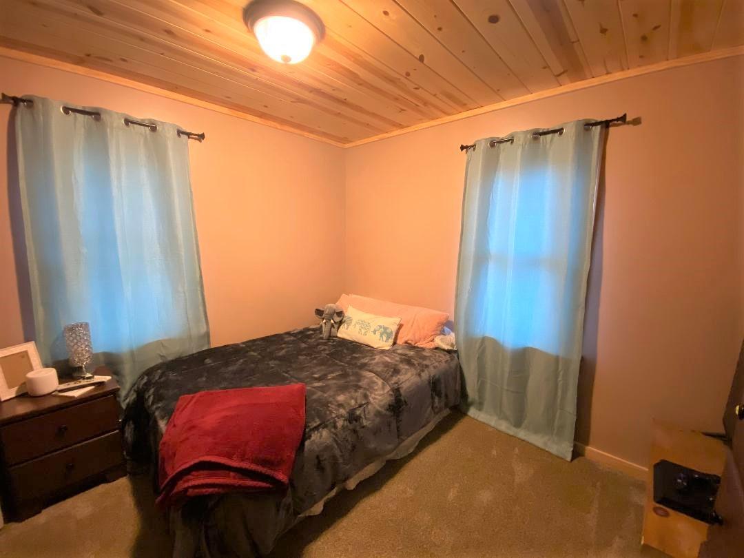372 Highview Parkway Rhinelander, WI 54501 - Photo 11 of 17 Gallery Image 11