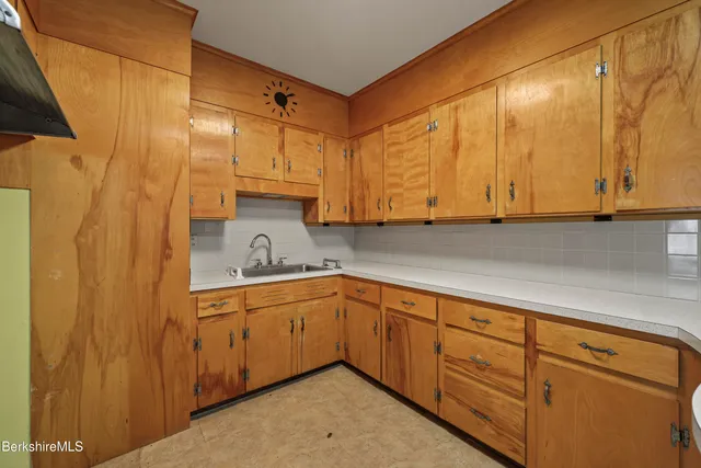 $259,000 | 34-36 Crandall Street, Adams, MA 01220