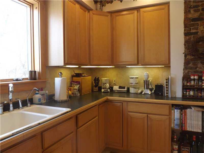 2 Head Of The Tide Road Belfast, ME 04915 - Photo 6 of 28 Updated Kitchen
