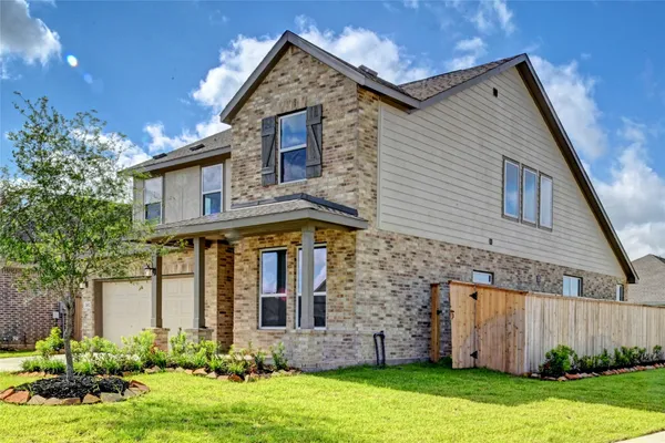 front view of house with a yard