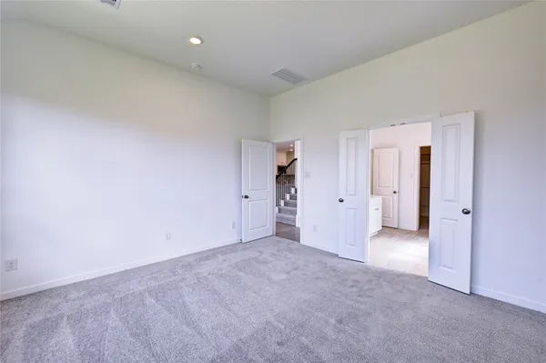 a view of empty room