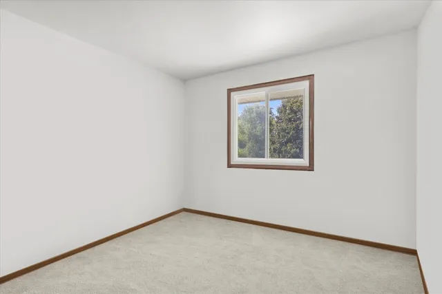 $129,900 | N114W15680 Sylvan Circle, Unit 7, Germantown, WI 53022