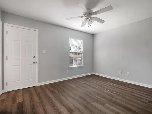 $1,400 | 2222 St Marks Street, Tallahassee, FL 32310