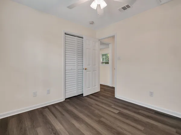 $1,400 | 2222 St Marks Street, Tallahassee, FL 32310