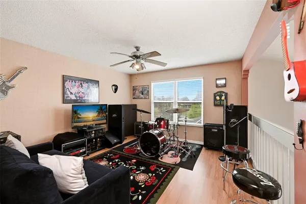 $479,900 | 8412 Fort Thomas Way, Orlando, FL 32822