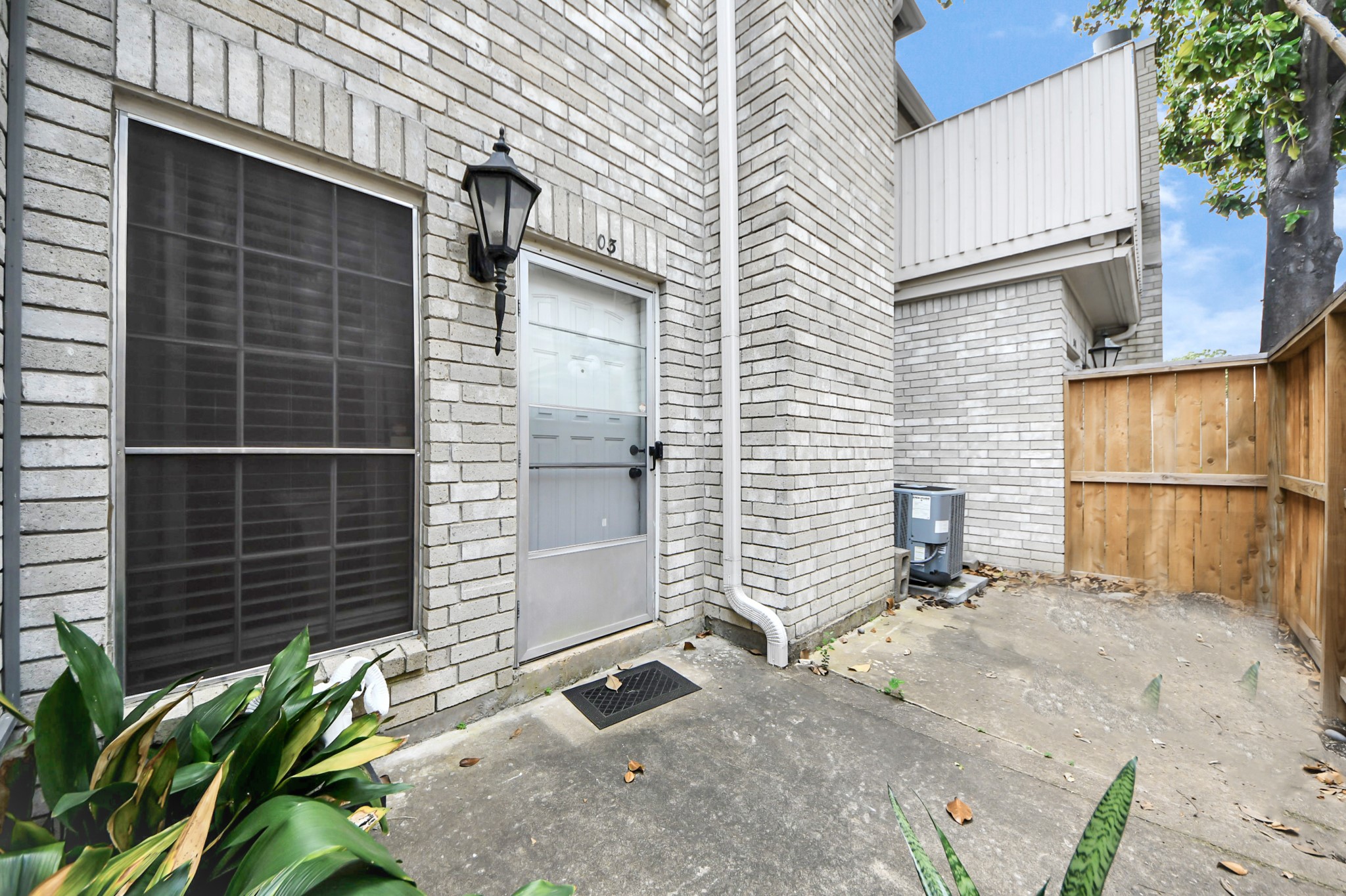 3800 Tanglewilde Street, Unit 503 Houston, TX 77063 - Photo 23 of 27