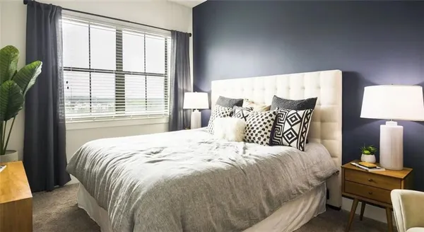 $1,699 | 6050 Roswell Road Northeast, Unit 213, Sandy Springs, GA 30328