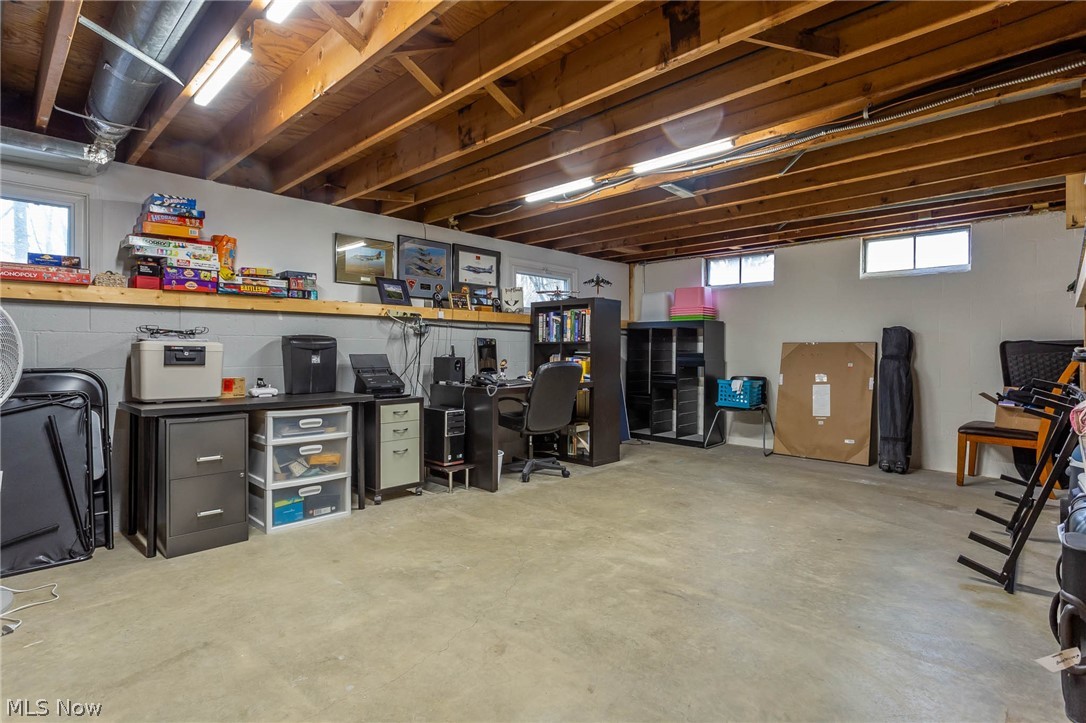 9982 Fair Road Strongsville, OH 44149 - Photo 17 of 35 Gallery Image 17