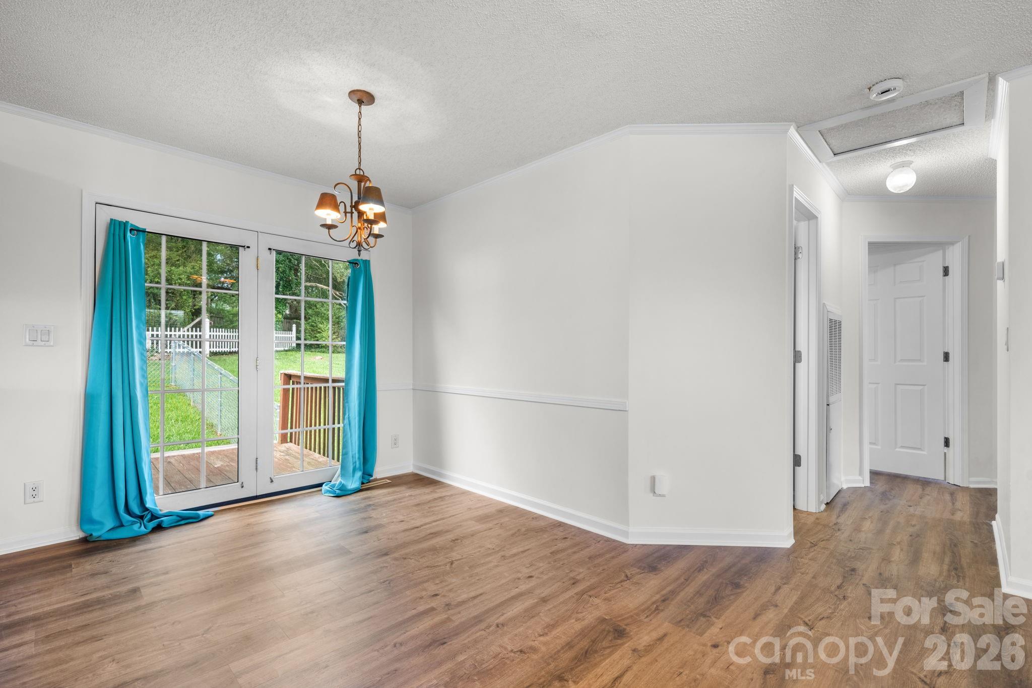 952 Eastern Ridge Drive Newton, NC 28658 - Photo 11 of 48