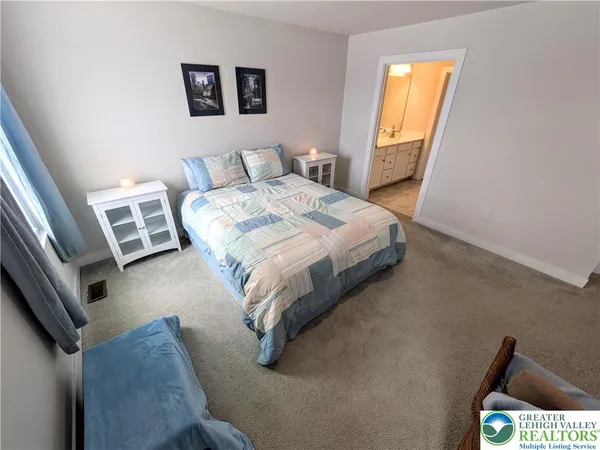 $420,000 | 4220 Cypress Lane, Whitehall, PA 18052