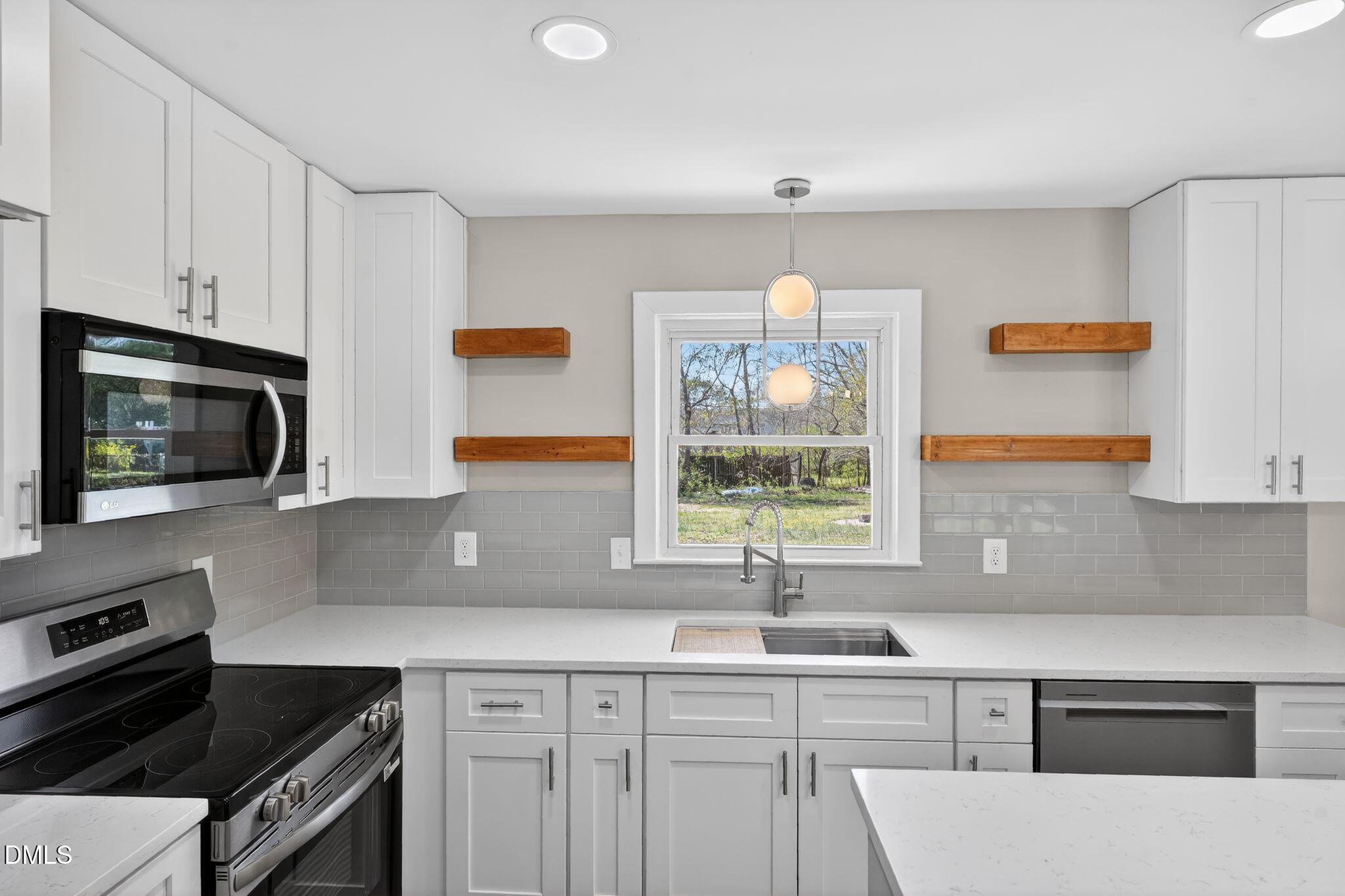 2840 Providence Road Raleigh, NC 27610 - Photo 17 of 39 21_2840_Providence_Rd_Raleigh_NC_27610-K