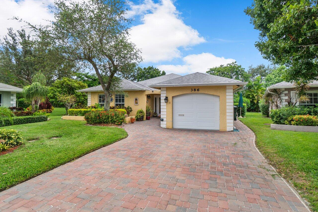 386 Southwest 5th Way Boca Raton, FL 33432 - Photo 1 of 34 Exterior