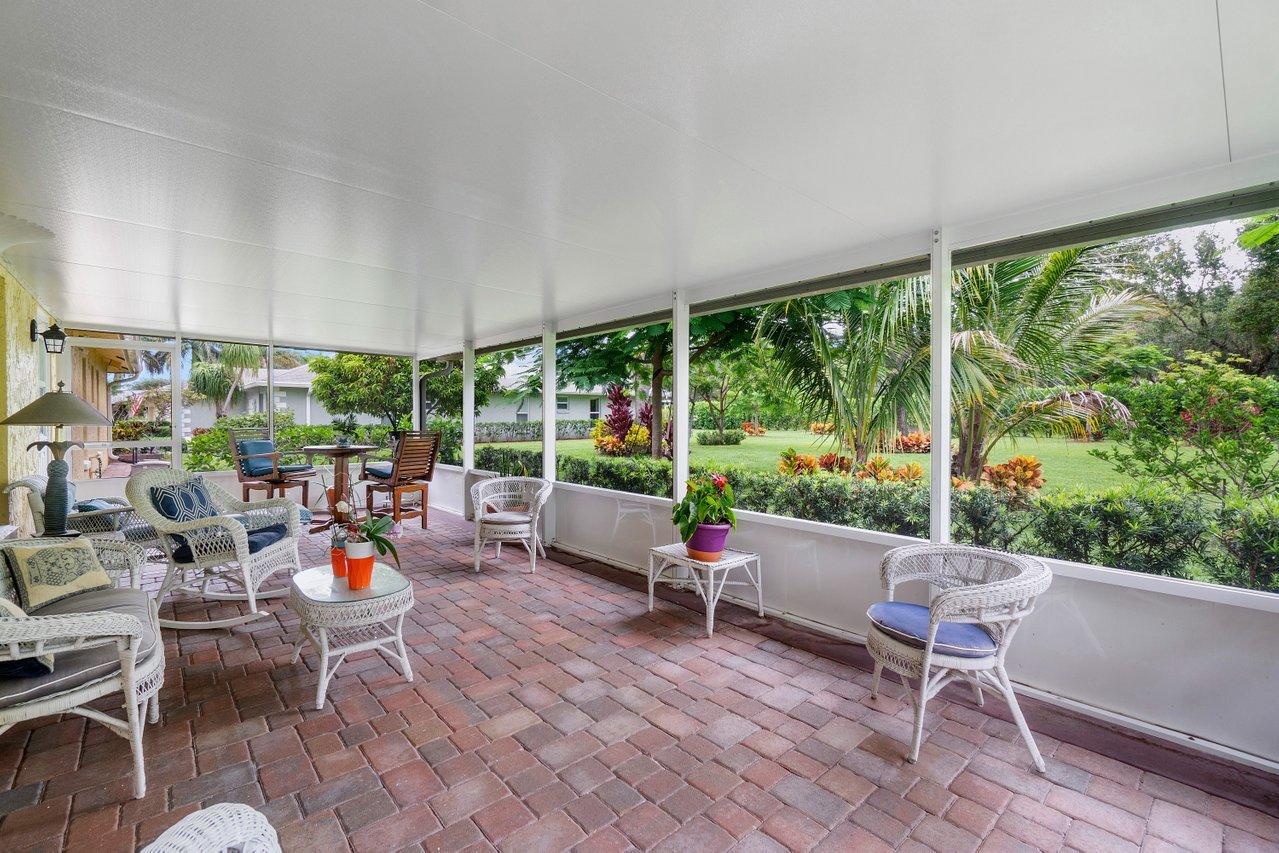 386 Southwest 5th Way Boca Raton, FL 33432 - Photo 25 of 34 025-386Southwest5thWay-BocaRaton-FL-3343