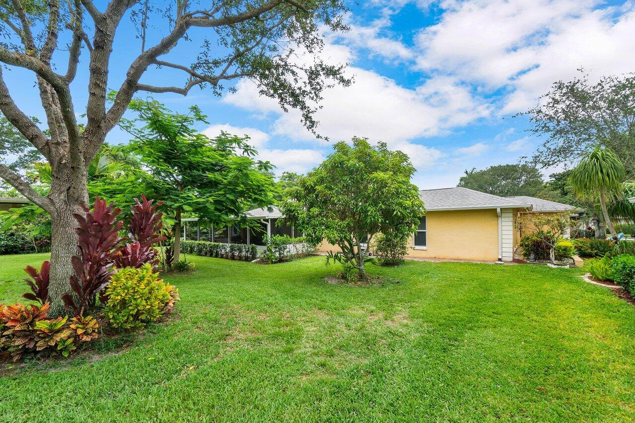 386 Southwest 5th Way Boca Raton, FL 33432 - Photo 28 of 34 027-386Southwest5thWay-BocaRaton-FL-3343