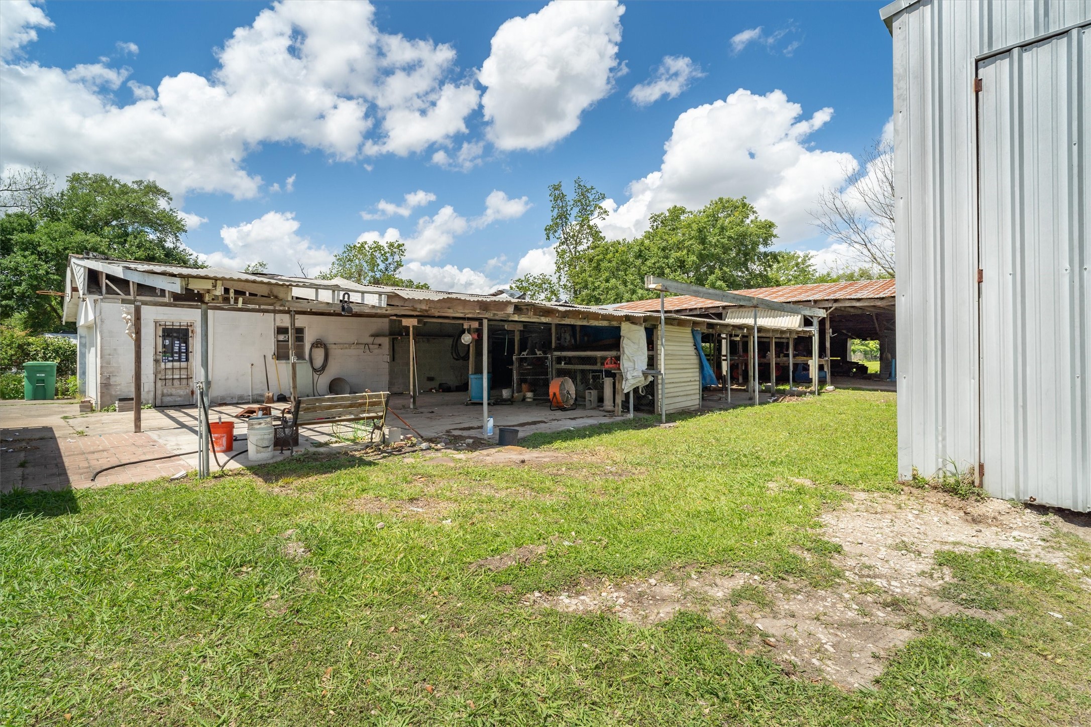 7833 Almeda Genoa Road Houston, TX 77075 - Photo 14 of 21 One covered storage structure.