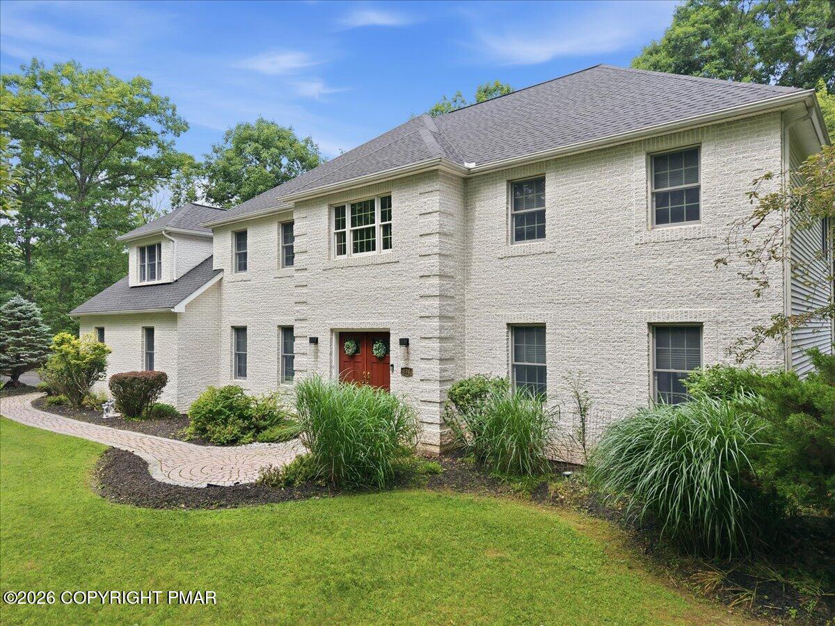 498 Twinbrook Road Wilkes Barre, PA 18702 - Photo 11 of 121 004-089_dji_fly_20260715_114120_0099_178