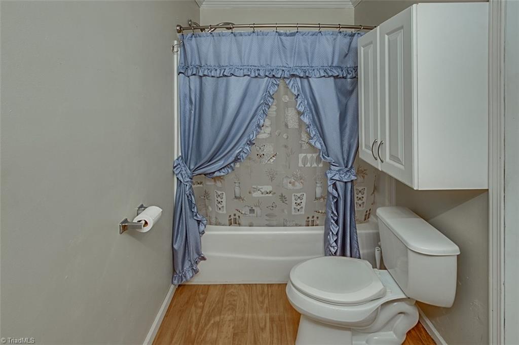 1939 Burney Road Asheboro, NC 27205 - Photo 14 of 28 Master bath, tub & shower