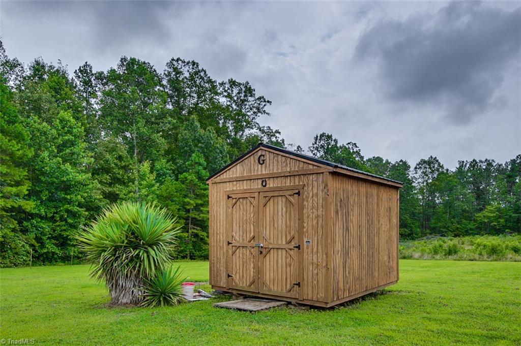 1939 Burney Road Asheboro, NC 27205 - Photo 25 of 28 Storage building