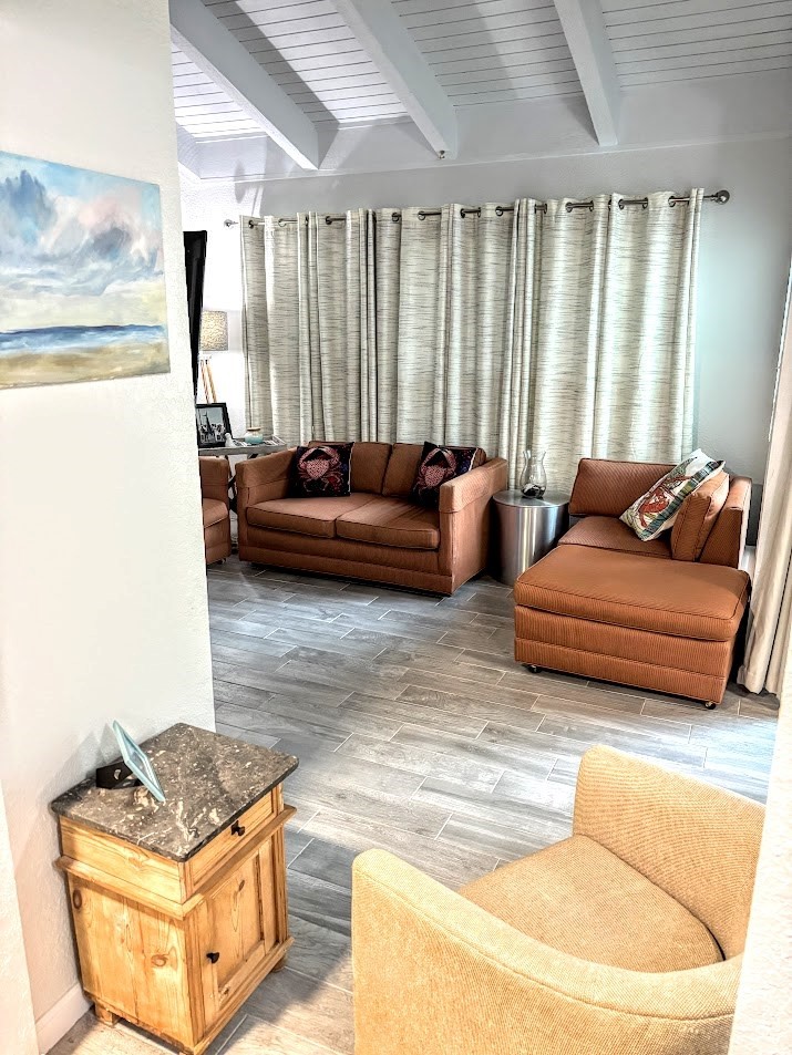 2003 North Fulton Beach Road, Unit 23 Rockport, TX 78382 - Photo 4 of 23 a living room with furniture and a window