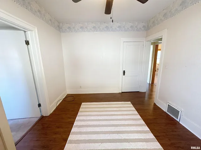 $129,900 | 2325 38th Street, Rock Island, IL 61201