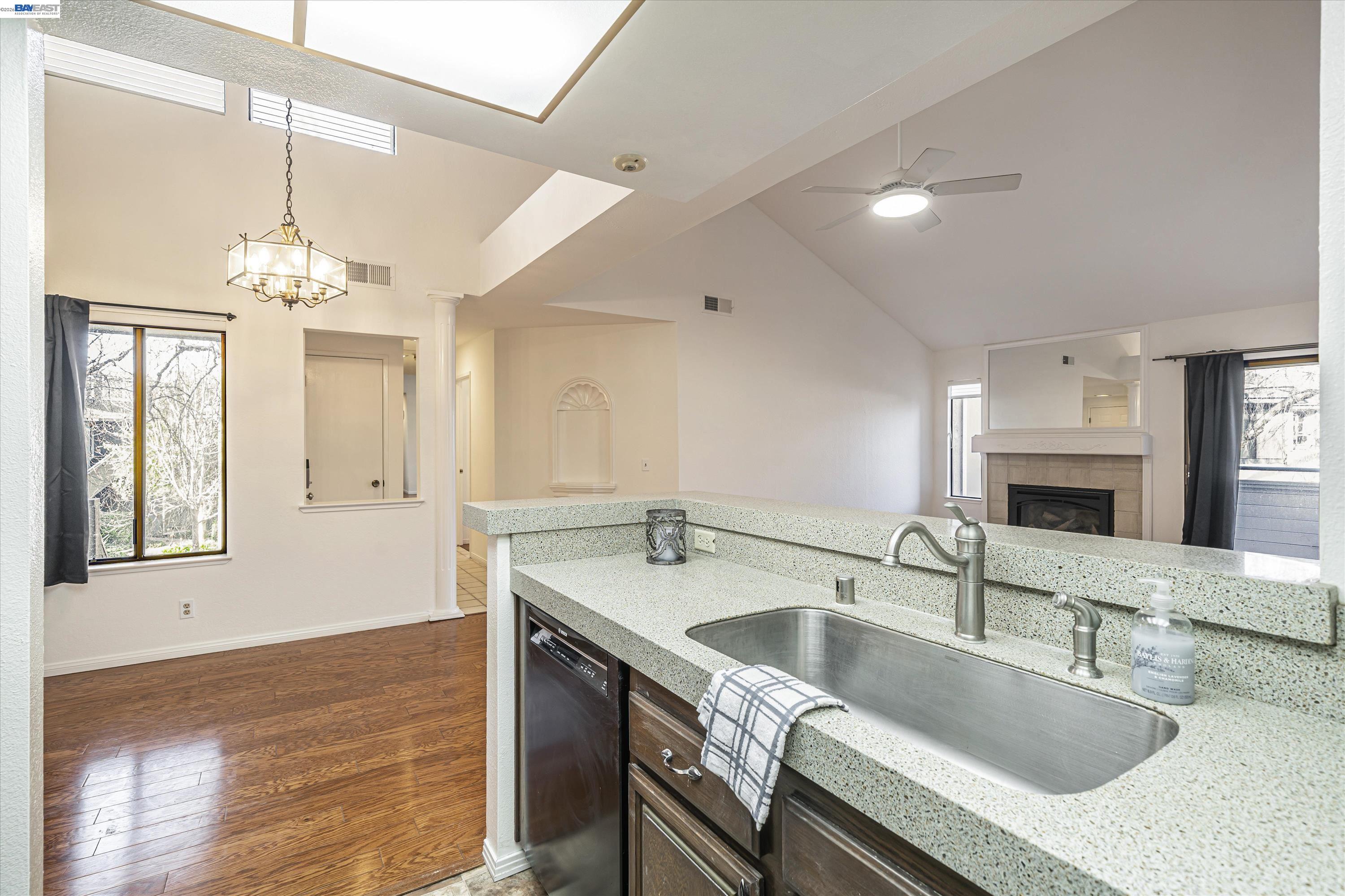 39935 Parada Street, Unit B Newark, CA 94560 - Photo 8 of 34