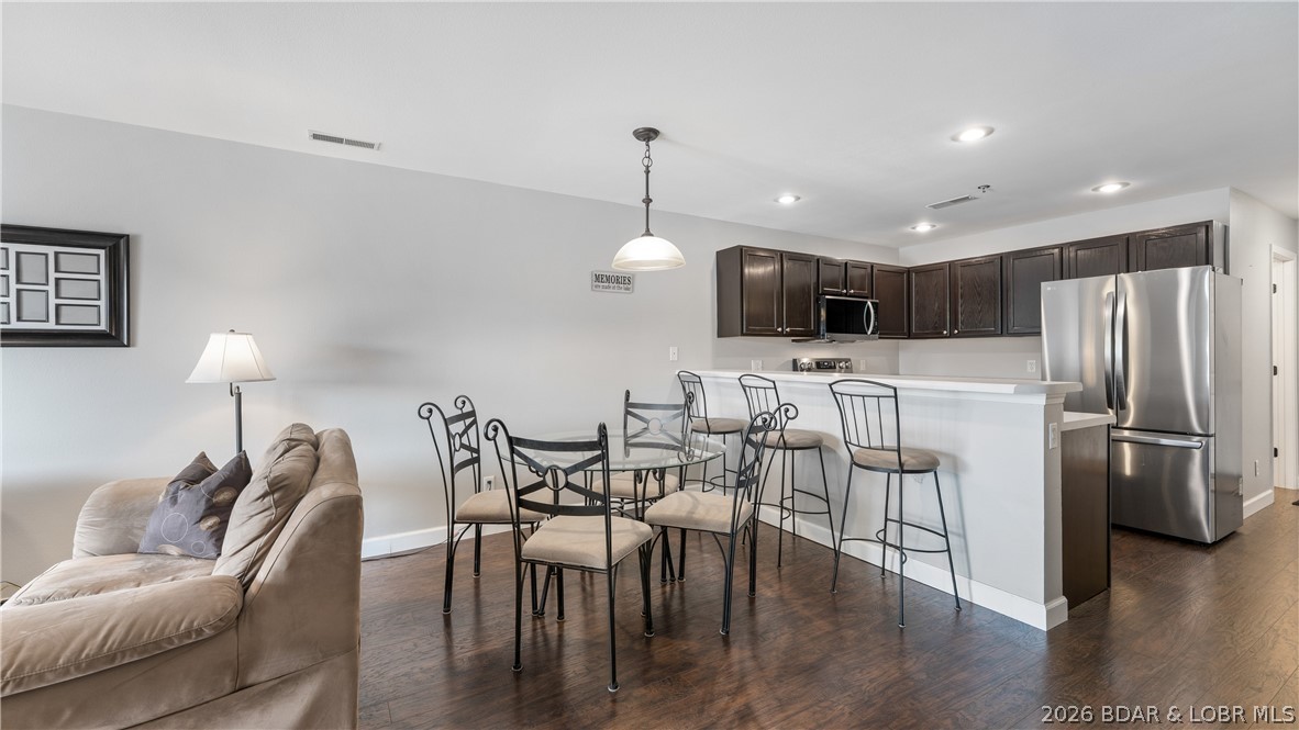 194 Sac Road, Unit D302 Sunrise Beach, MO 65079 - Photo 6 of 31