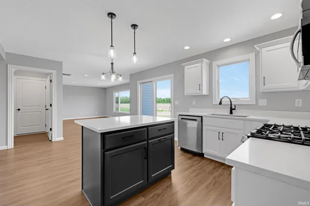 $349,900 | 18303 Peregrine Drive, New Paris, IN 46553