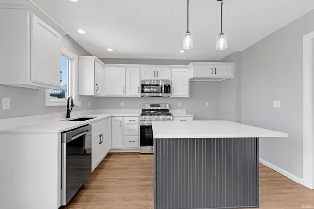 $349,900 | 18303 Peregrine Drive, New Paris, IN 46553