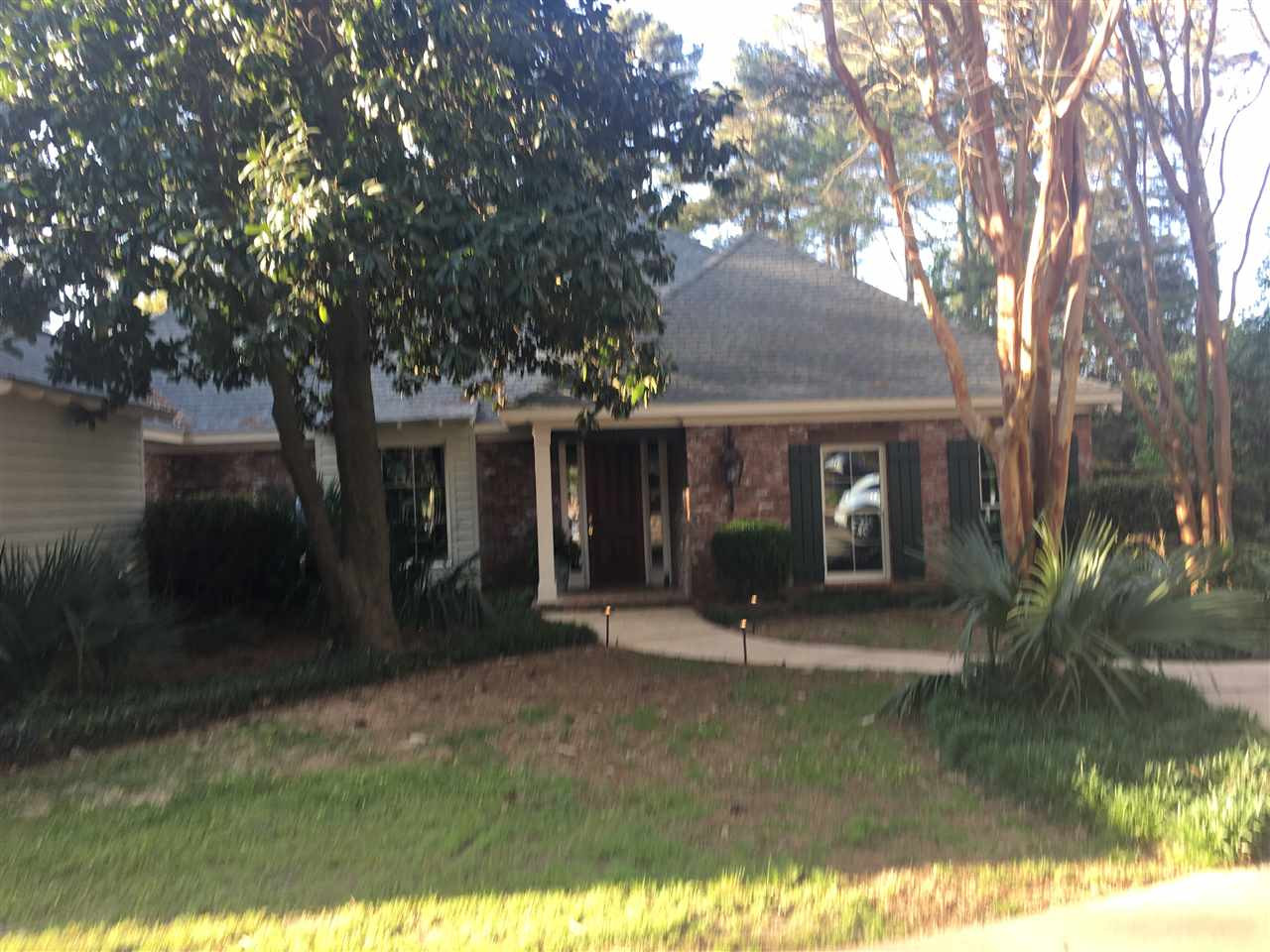 154 Castle Circle Madison, MS 39110 - Photo 1 of 50 Photo 1