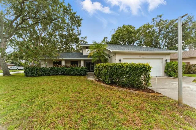 $825,000 | 2272 Adam Court, Palm Harbor, FL 34683