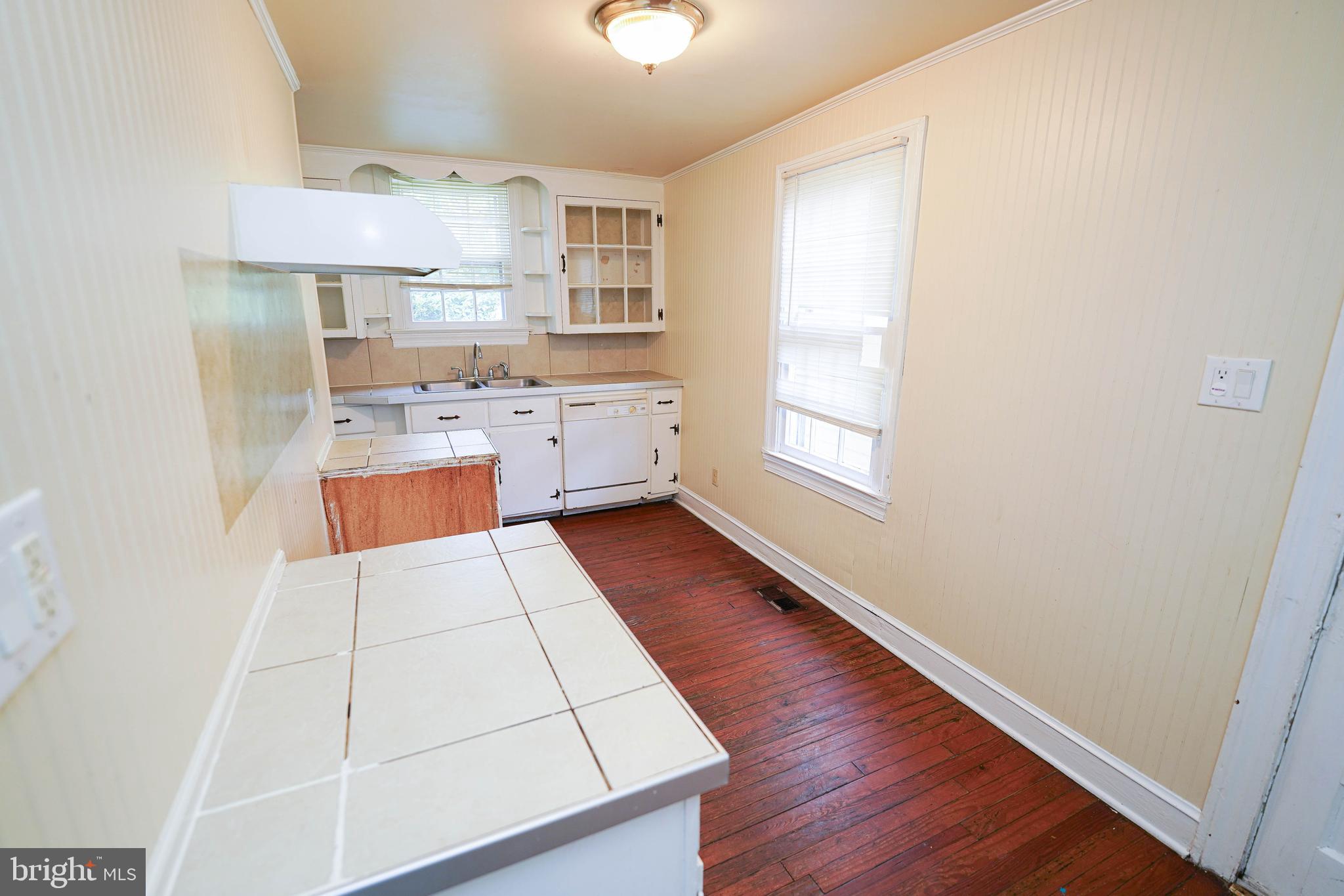 318 Locust Terrace Salisbury, MD 21801 - Photo 14 of 37