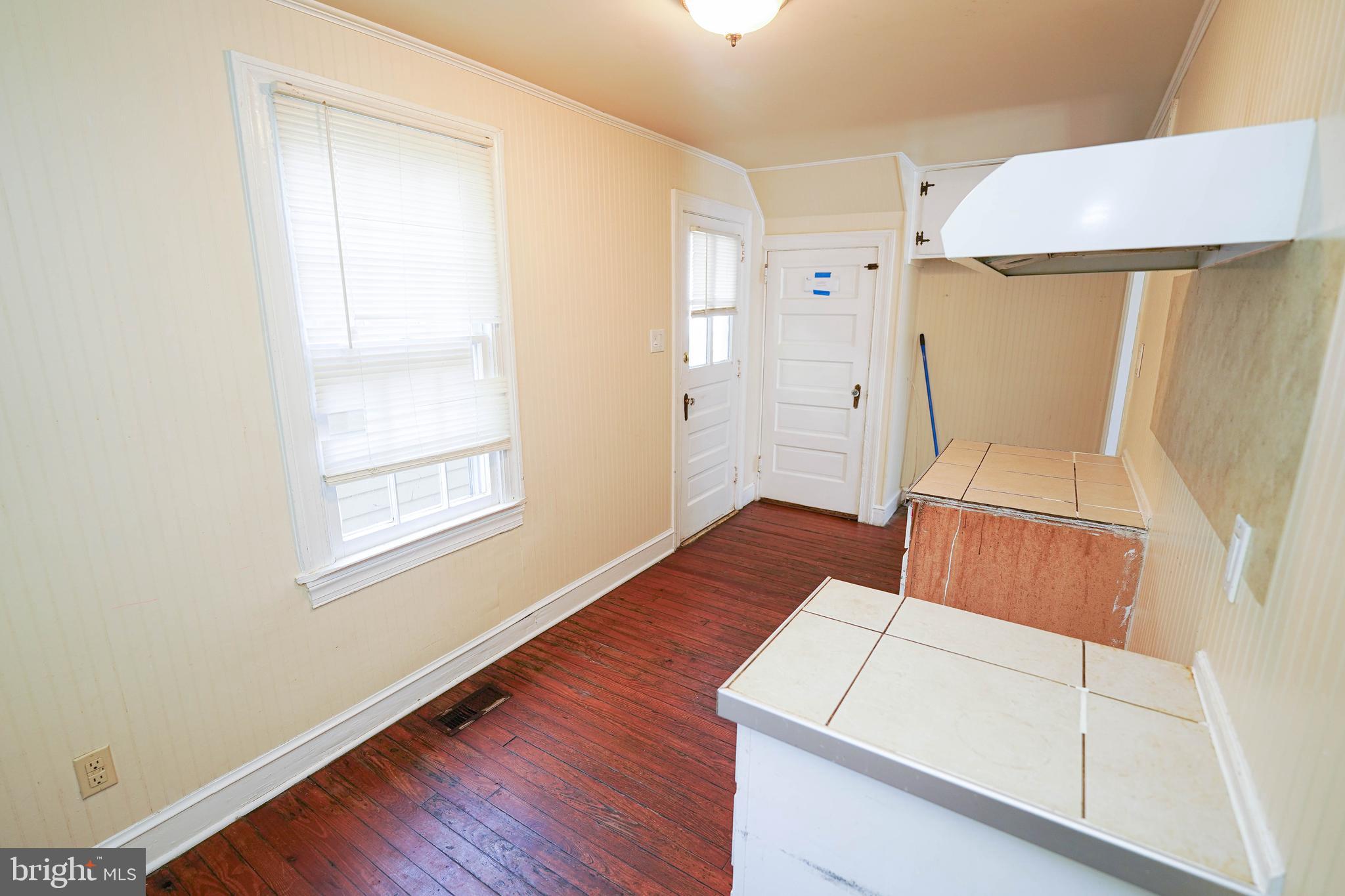 318 Locust Terrace Salisbury, MD 21801 - Photo 17 of 37