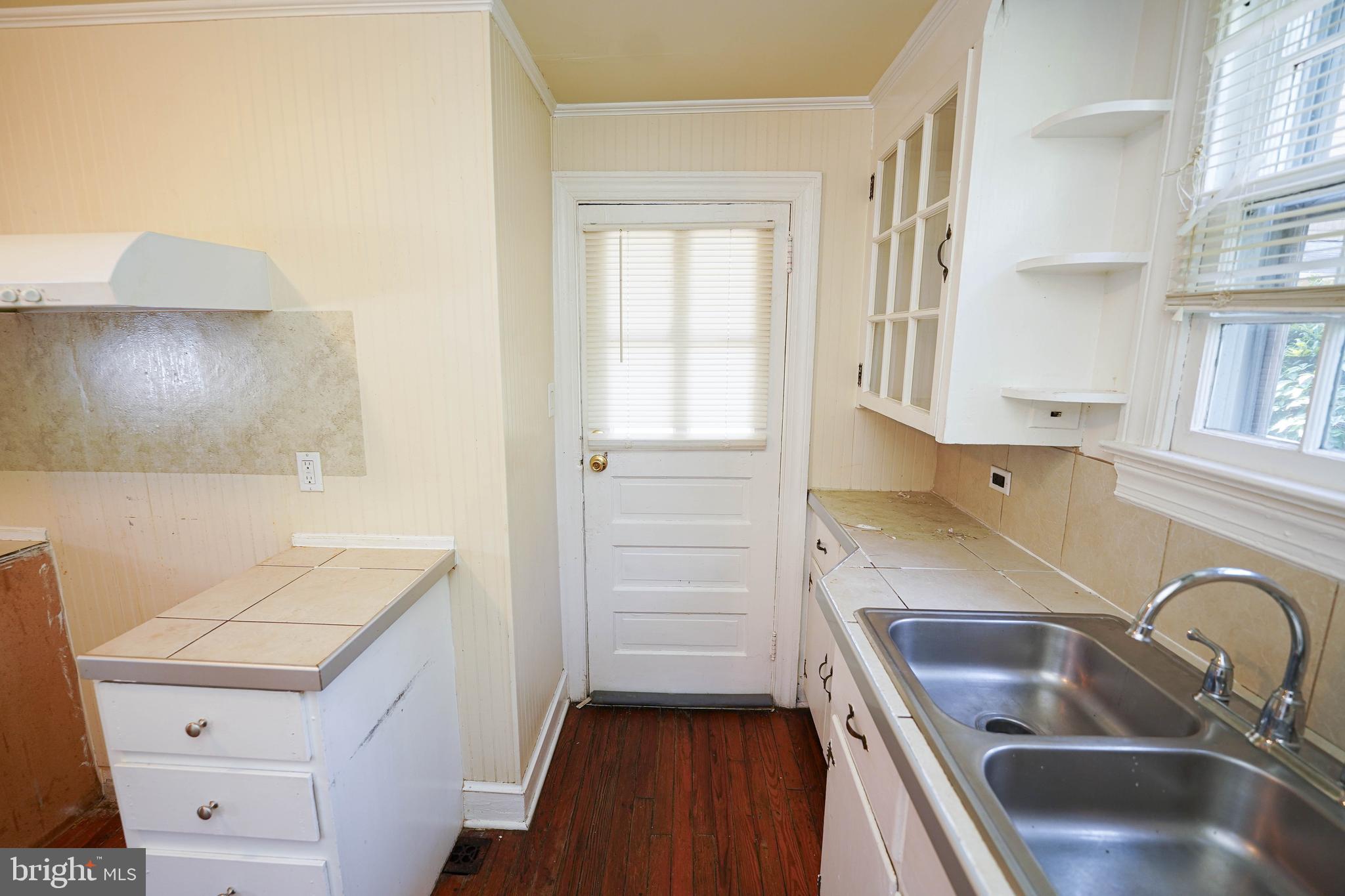 318 Locust Terrace Salisbury, MD 21801 - Photo 18 of 37