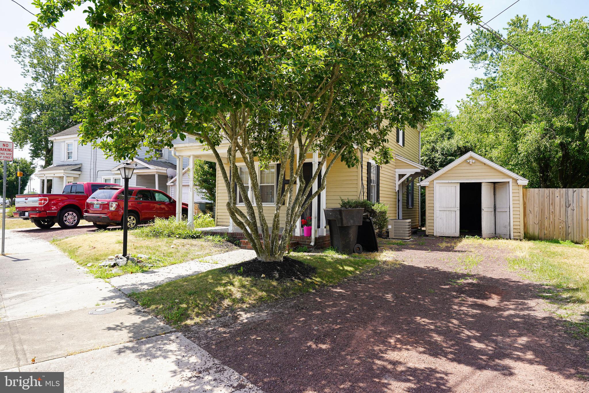 318 Locust Terrace Salisbury, MD 21801 - Photo 2 of 37