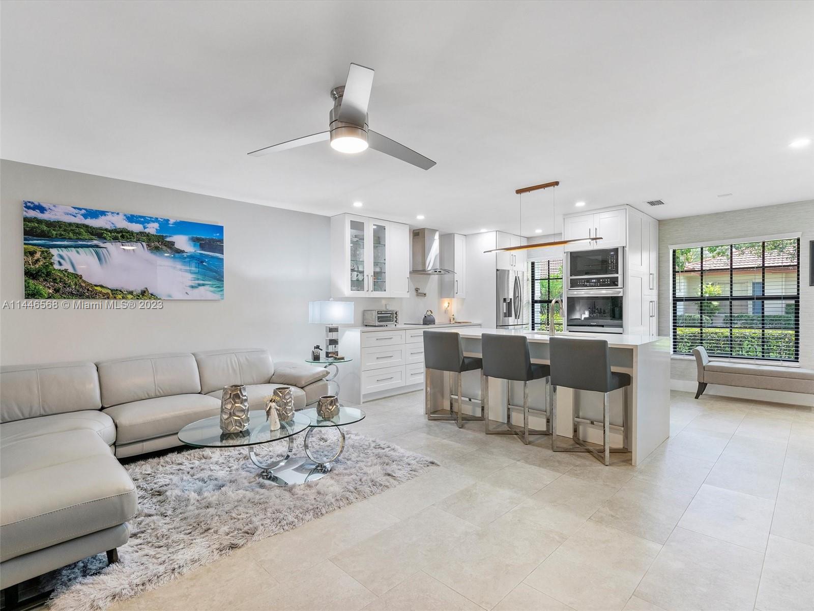 2358 Southwest 70th Way, Unit 6 Davie, FL 33317 - Photo 23 of 55