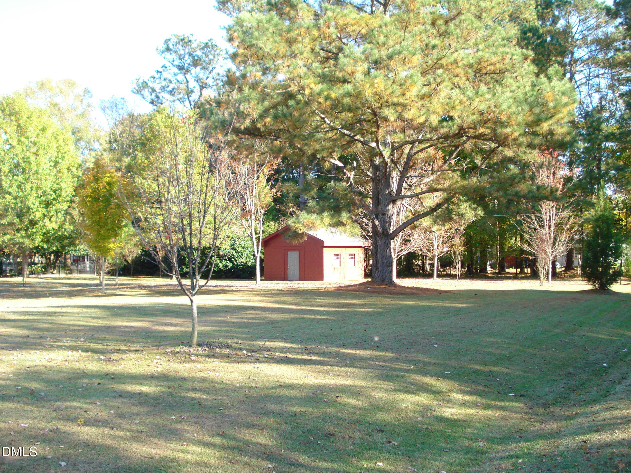 758 Antioch Church Road Dunn, NC 28334 - Photo 6 of 32 DSC08839
