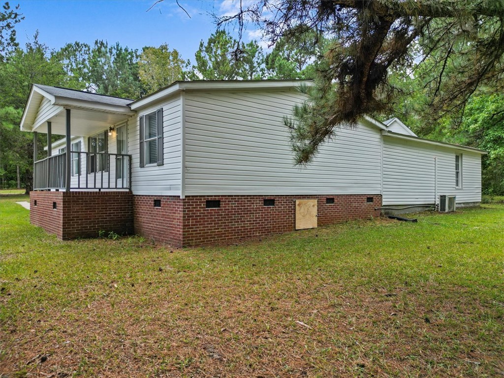 103 Burgundy Road Gray Court, SC 29645 - Photo 4 of 35 Gallery Image 4