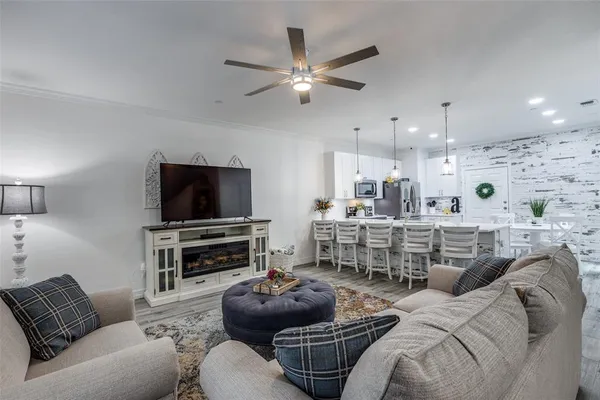 $339,950 | 575 South Virginia Hills Drive, Unit 3104, McKinney, TX 75072