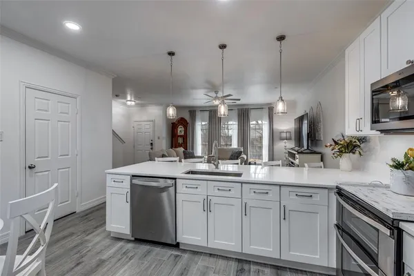 $339,950 | 575 South Virginia Hills Drive, Unit 3104, McKinney, TX 75072