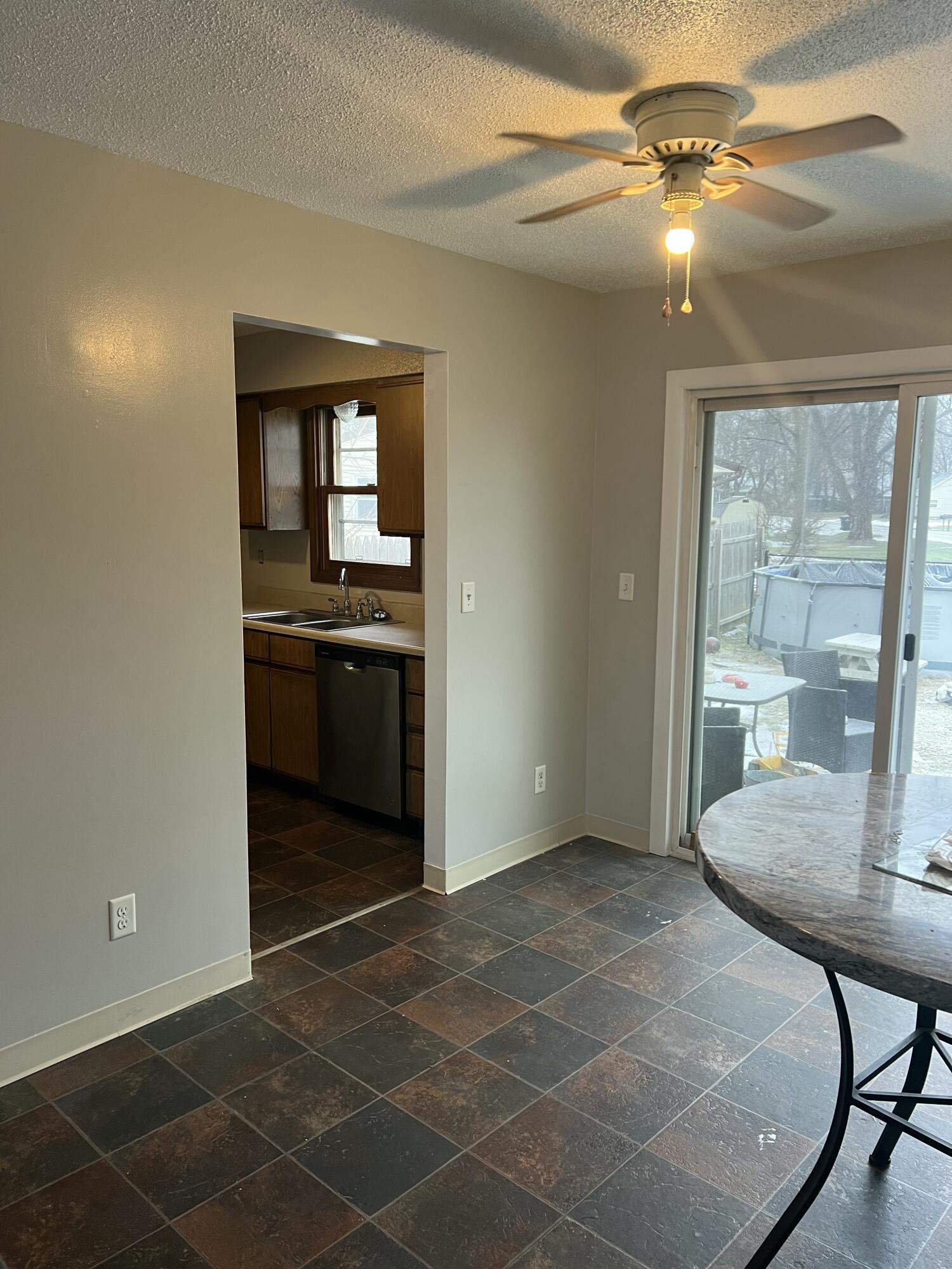 8263 Forest Beach Road Watervliet, MI 49098 - Photo 10 of 18 IMG_8213