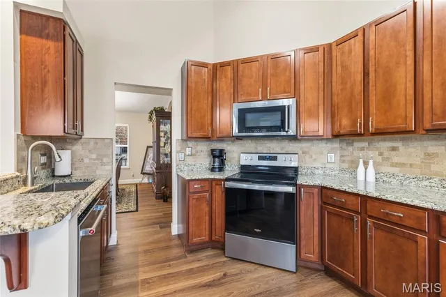 $434,900 | 215 Highland Meadows Drive, Wentzville, MO 63385