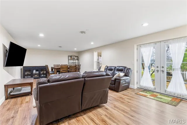 $434,900 | 215 Highland Meadows Drive, Wentzville, MO 63385