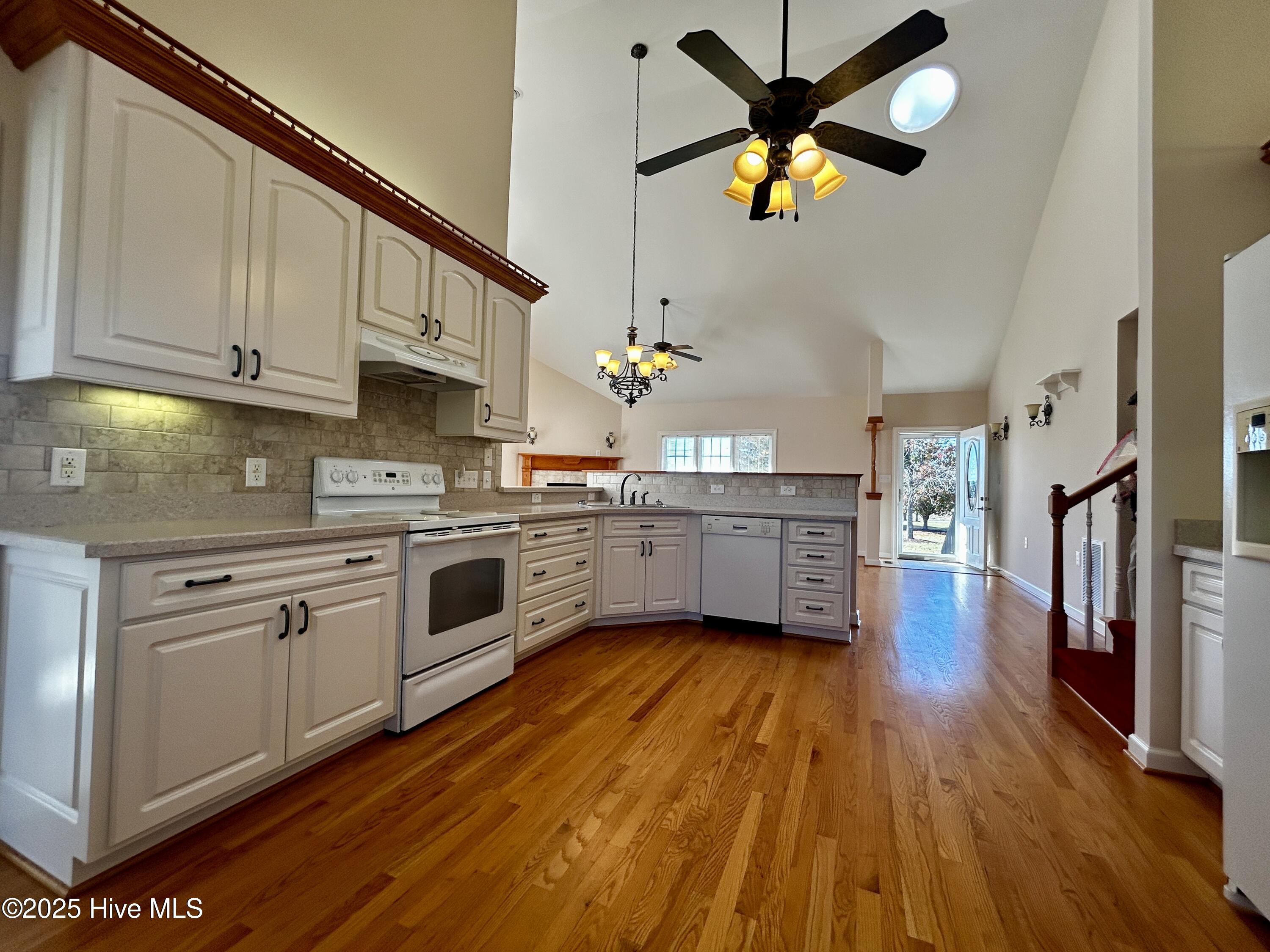 7706 Old Beulah Road Kenly, NC 27542 - Photo 11 of 32 IMG_2300