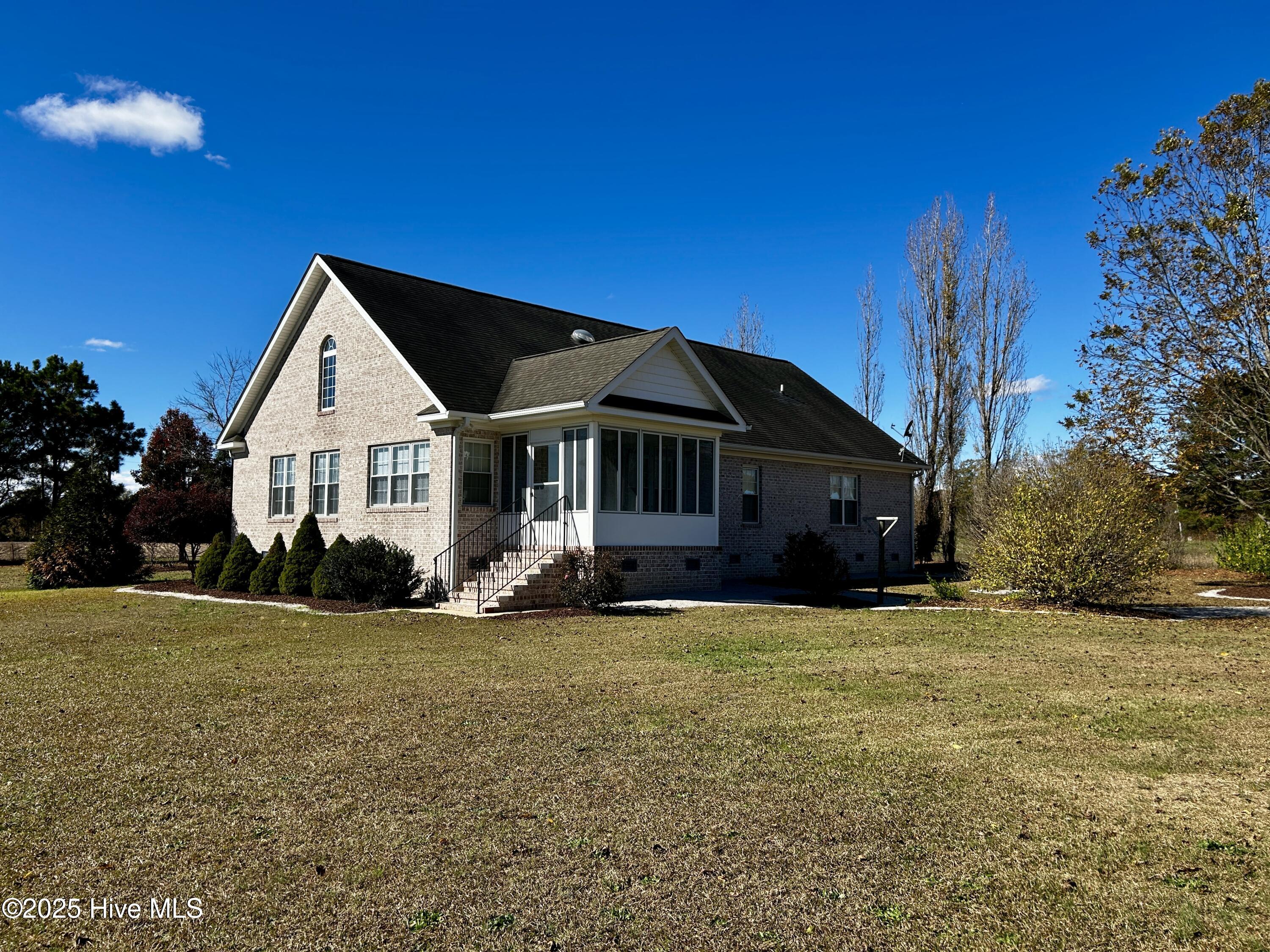 7706 Old Beulah Road Kenly, NC 27542 - Photo 5 of 32 IMG_2323