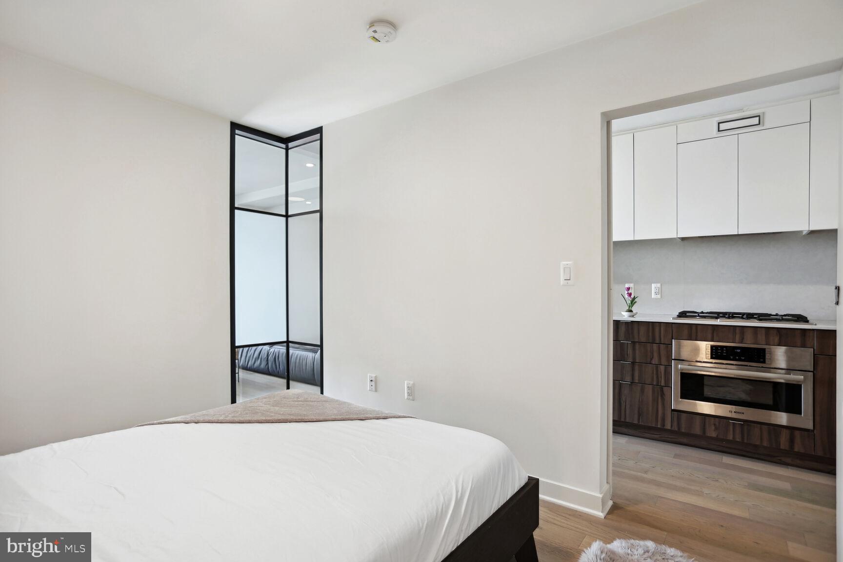 37 L Street Southeast, Unit 803 Washington, DC 20003 - Photo 12 of 20 Gallery Image 12